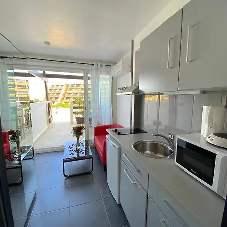 Port Nature Village Naturiste Apartment