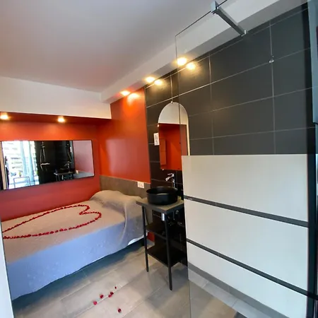 Port Nature Village Naturiste Apartment