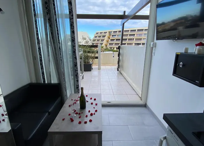 Port Nature Village Naturiste アパート