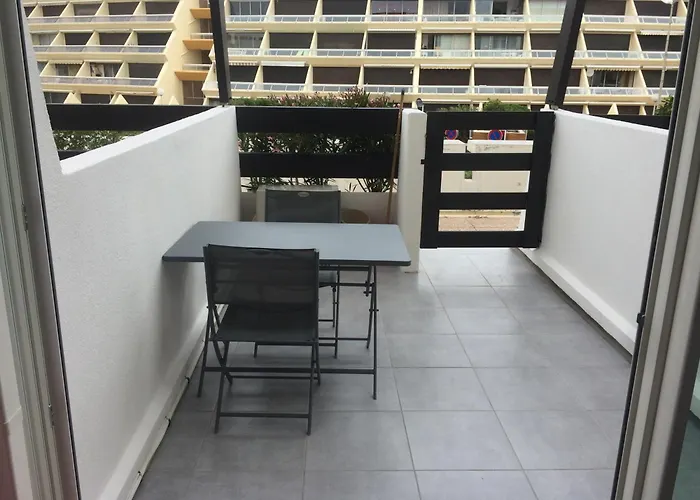 Port Nature Village Naturiste アパート *