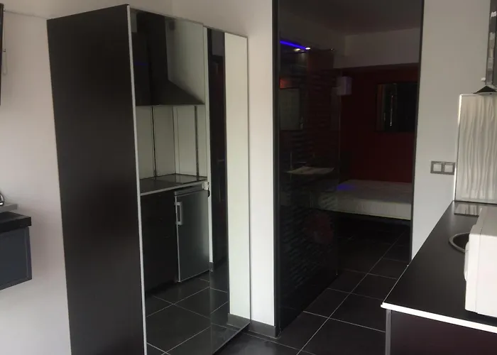 Port Nature Village Naturiste * アグド